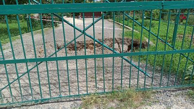 У Центральному районі Миколаєва частину дворів та будинків затопило нечистотами У Центральному районі Миколаєва частину дворів та будинків затопило нечистотами