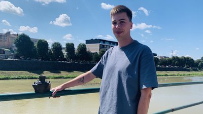 Мовний закон: як його дотримуються на Закарпатті