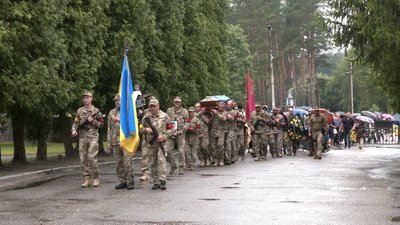 У Сумах попрощались з 27-річним українським захисником Євгенієм Башкиром