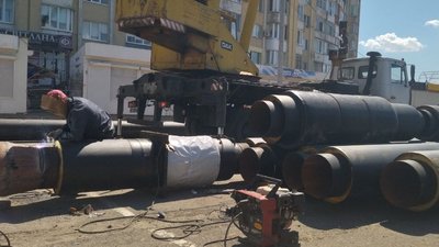 У Луцьку замінюють ділянку аварійної тепломережі, яку експлуатують понад 30 років У Луцьку замінюють ділянку аварійної тепломережі, яку експлуатують понад 30 років