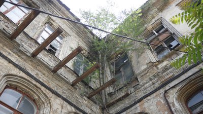 В Одесі почали реставрувати будинок Гоголя, який минулого року визнали аварійним В Одесі почали реставрувати будинок Гоголя, який минулого року визнали аварійним