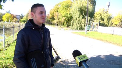 Вибухова хвиля від ракетного удару пошкодила три десятки вікон в одному з житомирських коледжів Вибухова хвиля від ракетного удару пошкодила три десятки вікон в одному з житомирських коледжів