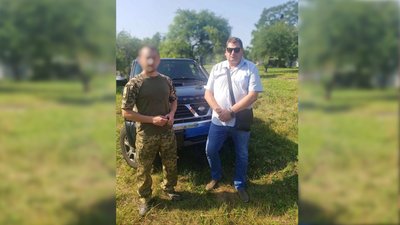 Житель містечка на Львівщині віддав своє авто на потреби ЗСУ