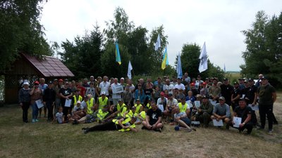 Рибалки Івано-Франківщини зібрали 20 тис. грн на авто для українських військовослужбовців