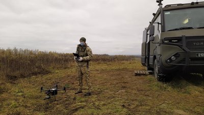 Львівські прикордонники показали новий тепловізійний комплекс. СУСПІЛЬНЕ | ВІДЕОНОВИНИ