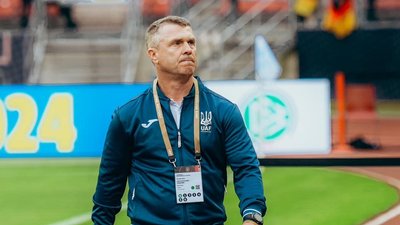 Сергій Ребров, головний тренер збірної України в матчі з Німеччиною 3 червня.