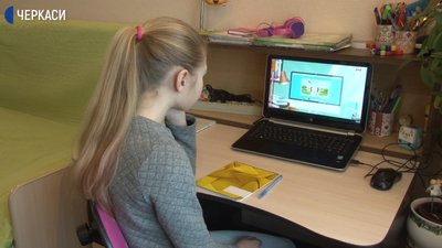 До перегляду Всеукраїнських відеоуроків долучаються черкаські учні