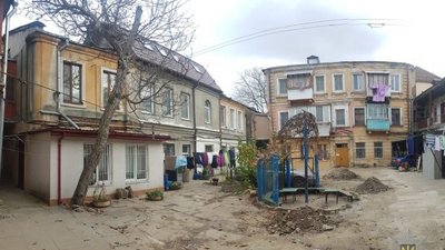 В Одесі двох чоловіків затримали через озброєний напад – поліція
