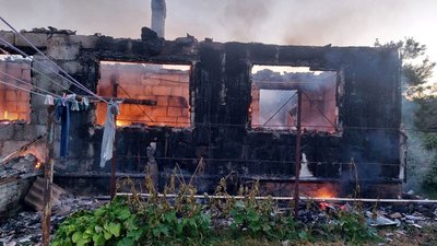“Просто неба з трьома дітьми”. Через російську атаку без житла лишилась родина з Глухова