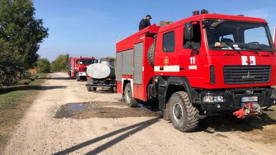 Техніка для гасіння торфу