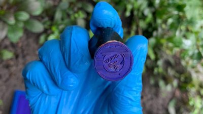 Продавали через інтернет: волинянка організувала виробництво підробних сертифікатів про вакцинацію проти COVID-19 Продавали через інтернет: волинянка організувала виробництво підробних сертифікатів про вакцинацію проти COVID-19