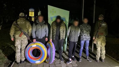 Хотів перетнути державний кордон, перепливши річку. На Закарпатті затримали жителя Кіровоградщини