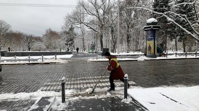 У Харкові випав перший сніг