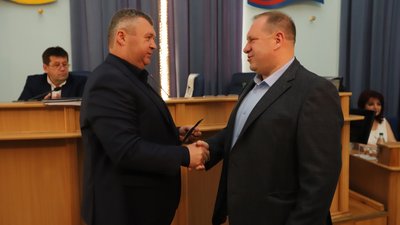 У Вінницькій обласній раді новий депутат: що про нього відомо У Вінницькій обласній раді новий депутат: що про нього відомо