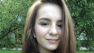 Прикарпатка перемогла на всеукраїнському конкурсі витинанок у Луцьку Прикарпатка перемогла на всеукраїнському конкурсі витинанок у Луцьку