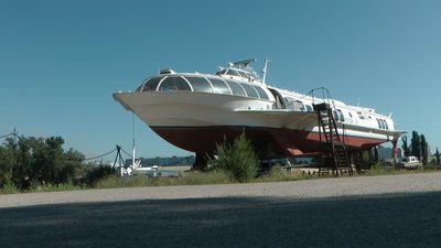 У Запоріжжі призупинили реставрацію судна на підводних крилах “Метеор-37” через брак коштів