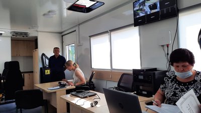Обслуговує вісім селищ. У Вугледарській громаді розпочав роботу мобільний ЦНАП Обслуговує вісім селищ. У Вугледарській громаді розпочав роботу мобільний ЦНАП
