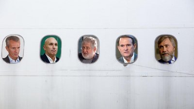 Карантин не для всіх. "Схеми" розповіли, які олігархи продовжили літати за кордон