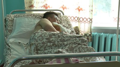 Пошкодження кісток та ампутація: що відомо про стан травмованих внаслідок обстрілу ТЦ у Кременчуці Пошкодження кісток та ампутація: що відомо про стан травмованих внаслідок обстрілу ТЦ у Кременчуці