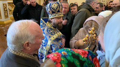 Авраамій провів літургію в Успенському соборі Києво-Печерської Лаври