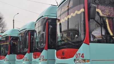 Місто отримало вісім нових тролейбусів