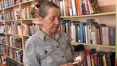 Читачка бібліотеки Галина Потапюк Читачка бібліотеки Галина Потапюк