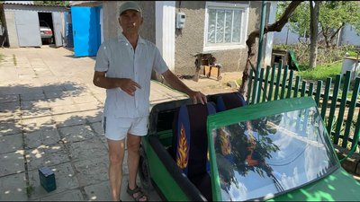 Чотири роки пенсіонер з Миколаївщини майстрував електромобіль Чотири роки пенсіонер з Миколаївщини майстрував електромобіль