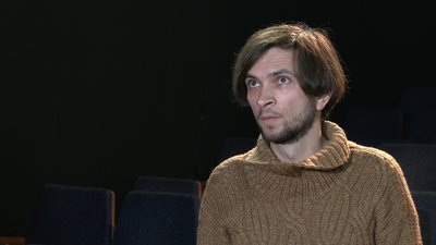 У Рівному в драмтеатрі готують прем'єру "На полі крові". Про що ця вистава У Рівному в драмтеатрі готують прем'єру "На полі крові". Про що ця вистава