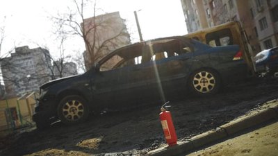 В спальному районі Одеси горіли 4 автівки
