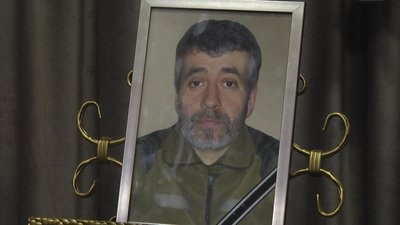 Один був великим патріотом, інший — гарно куховарив: у Хмельницькому попрощалися одразу з двома бійцями Один був великим патріотом, інший — гарно куховарив: у Хмельницькому попрощалися одразу з двома бійцями