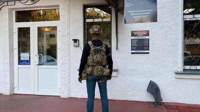 На Вінниччині викрили корупційну схему на митниці На Вінниччині викрили корупційну схему на митниці