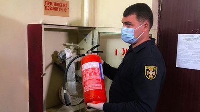 У Кропивницькому перевіряють пожежну безпеку на виборчих дільницях