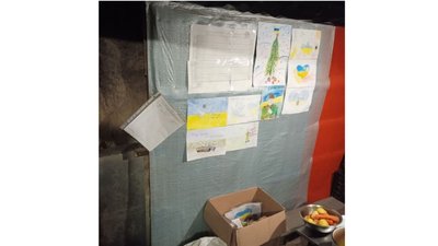 Смаколики та теплі речі. Голованівські школярі відправили посилку військовим Смаколики та теплі речі. Голованівські школярі відправили посилку військовим