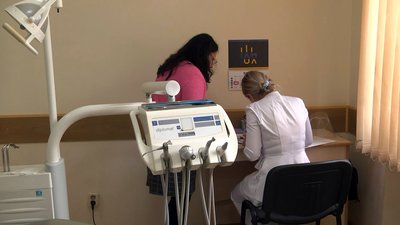 За невідкладну допомогу при гострих болях зубів лучанам доведеться платити За невідкладну допомогу при гострих болях зубів лучанам доведеться платити