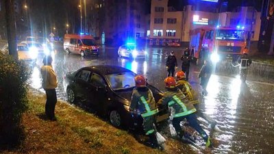 Дощ показує, де є недопрацювання. Ігор Влізло - про затоплені вулиці у Франківську