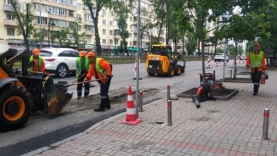 Ремонт дороги у Києві
