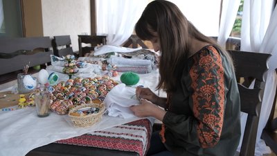 "Це частина нашої культури": колекціонерка з Вінниці зібрала понад 50 подільських рушників "Це частина нашої культури": колекціонерка з Вінниці зібрала понад 50 подільських рушників