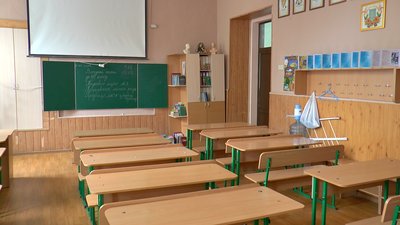 З вересня школярі на Полтавщині можуть навчатися у школі, а не вдома