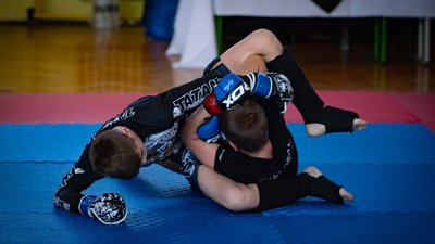 В Ужгороді провели відкритий чемпіонат Закарпатської області зі змішаних бойових мистецтв MMA В Ужгороді провели відкритий чемпіонат Закарпатської області зі змішаних бойових мистецтв MMA
