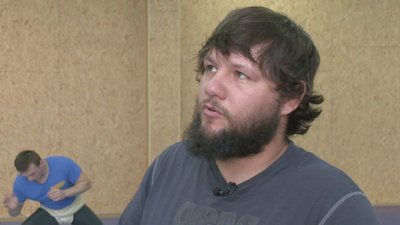 "Хочу бути корисним": як харківський сумоїст поєднує спорт та волонтерство "Хочу бути корисним": як харківський сумоїст поєднує спорт та волонтерство