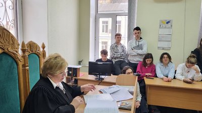 Суд у справі Довженко-Центр Держкіно Суд у справі Довженко-Центр Держкіно