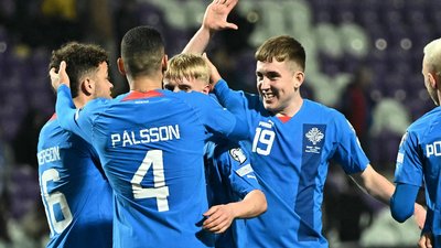 Збірна Ісландії з футболу