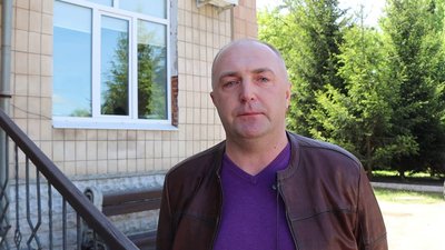 На сесії Охтирської районної ради склали повноваження троє депутатів На сесії Охтирської районної ради склали повноваження троє депутатів