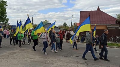 На Чернігівщині попрощалися з матросом Дмитром Кодриком, який загинув під час виконання бойового завдання на Донеччині На Чернігівщині попрощалися з матросом Дмитром Кодриком, який загинув під час виконання бойового завдання на Донеччині