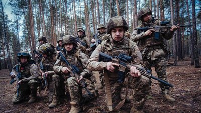 Новобранці 10 бригади під час вишколу Новобранці 10 бригади під час вишколу