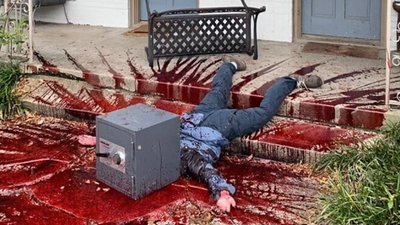 У США через занадто реалістичні декорації до Хелловіну до будинку художника викликали поліцію