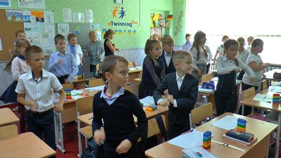 Діти танцюють зумбу із Юлією Григоренко Діти танцюють зумбу із Юлією Григоренко