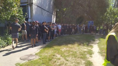У Харкові арештували 16 підозрюваних у нападі на автобус
