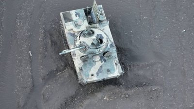Штаб ООС опублікував фото спаленої техніки РФ за 1 квітня Штаб ООС опублікував фото спаленої техніки РФ за 1 квітня