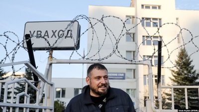 Критикували Лукашненка. У Білорусі ув'язнили понад сотню журналістів та активістів